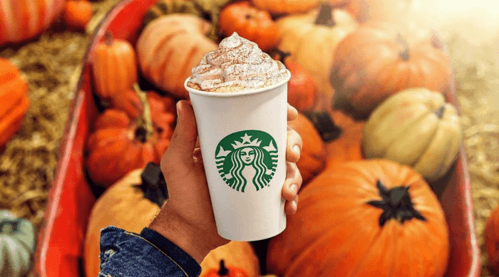 https://www.sweetyhigh.com/_next/image?url=https%3A%2F%2Fd2rd7etdn93tqb.cloudfront.net%2Fwp-content%2Fuploads%2F2021%2F09%2Fstarbucks-pumpkin-spice-latte-090121-featured-090121.png&w=3840&q=75